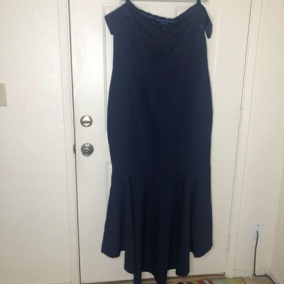 NEW Chi Chi London Navy Fishtail Bodycon Dress NWT Size 18 Mermaidcore - Picture 5 of 14